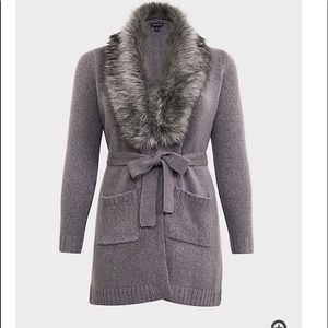 Torrid grey rib faux fur collar cardigan